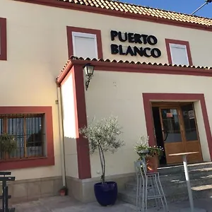 https://hostal-restaurante-puerto-blanco.es-andalucia.com